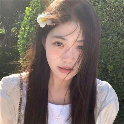 一个攞景的少年海报