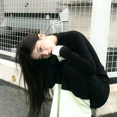 魔法美少女海报